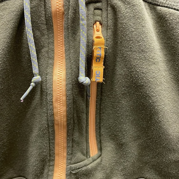 Small men’s attic hoodie - Picture 3 of 6
